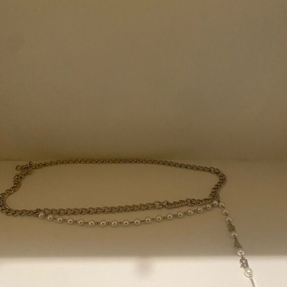 Karl Lagerfeld slight gold with cool undertone chain pearl belt with Name - Picture 1 of 8